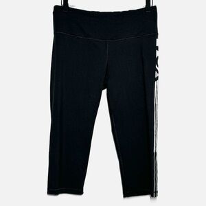 Victoria’s Secret Sport crop workout gym leggings high rise black white spellout